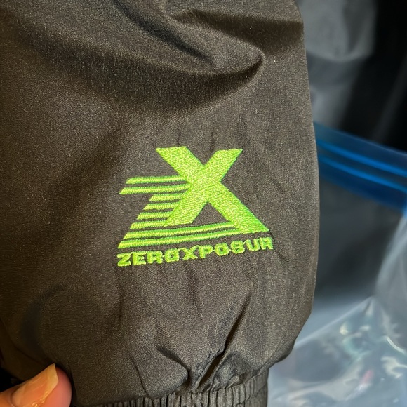 Boys 10-12 Xposure warm two layer jacket. - Picture 3 of 3